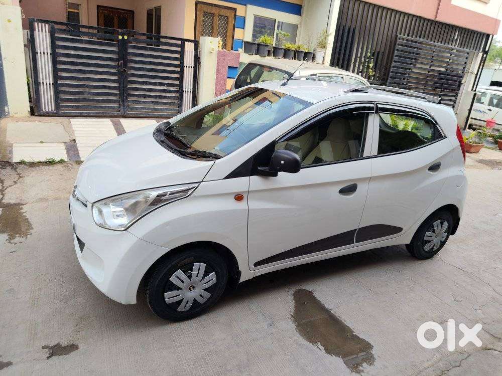 Hyundai Eon Era +, 2017, Petrol