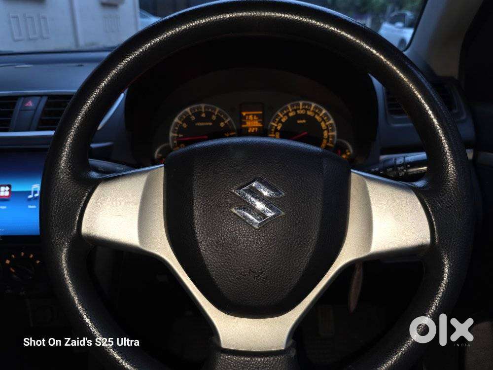 Maruti Suzuki Swift Vxi, 2014, Petrol