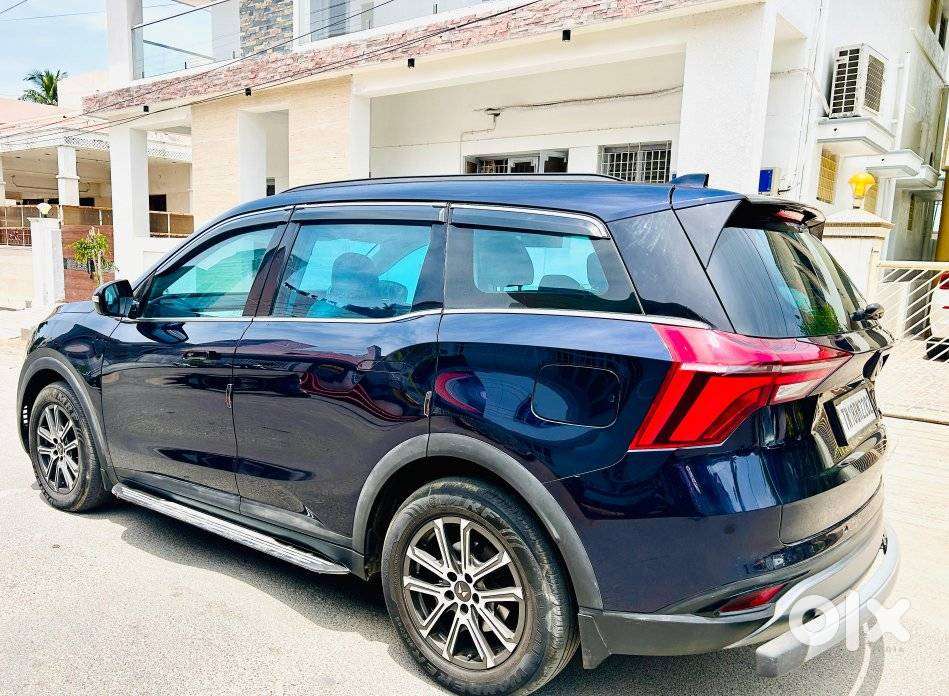 Mahindra Xuv700 2.2 Ax 7 Diesel Mt Luxury Pack Str, 2023, Diesel