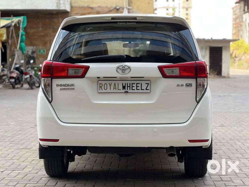 Toyota Innova Crysta 2.8z Automatic, 2016, Diesel