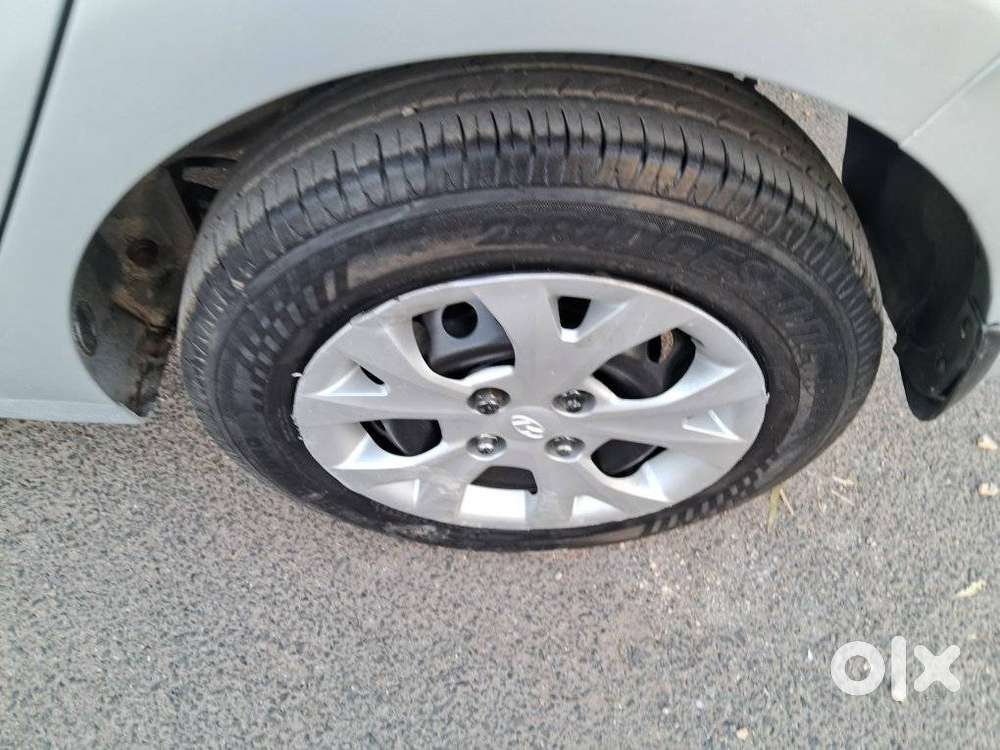 Hyundai Grand I10 2013-2016 Sportz, 2016, Cng & Hybrids