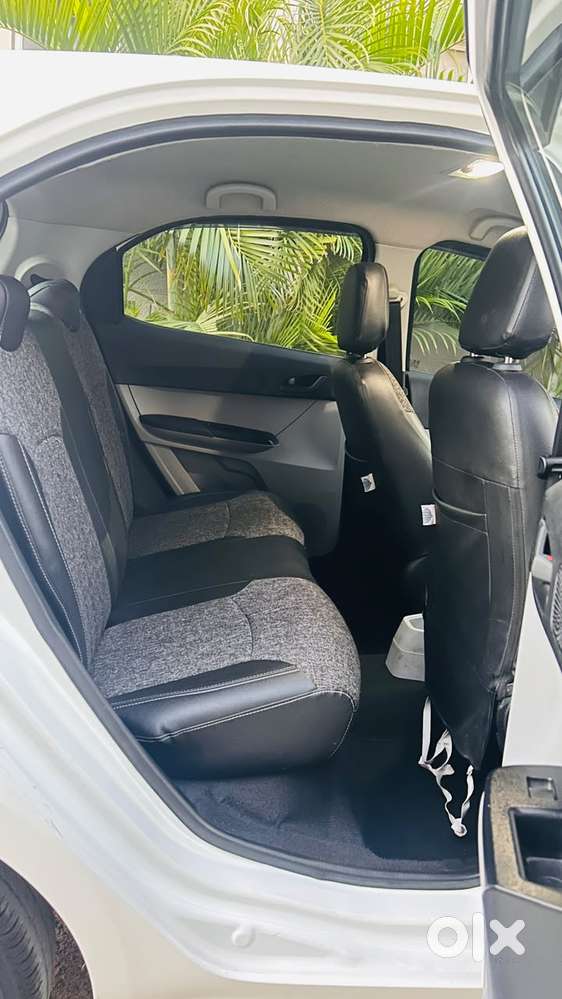 Tata Tiago 1.2 Revotron Xt (o), 2023, Petrol