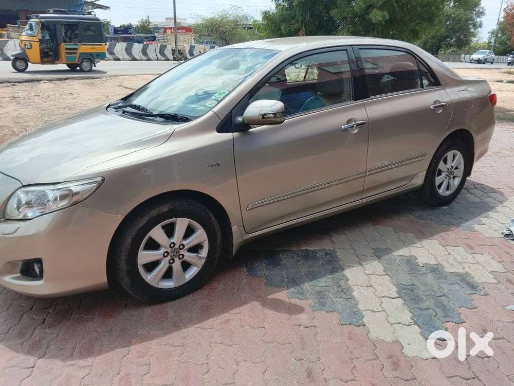 Toyota Corolla Altis Vl, 2010, Petrol