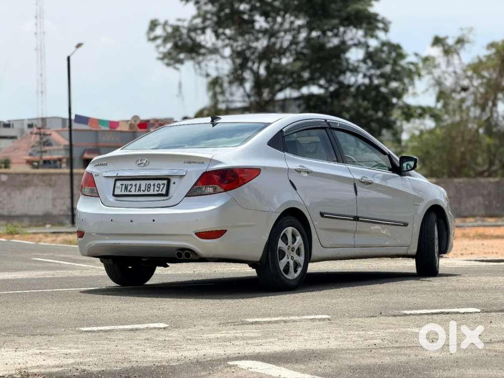 Hyundai Verna 1.6 Sx Vtvt, 2011, Petrol