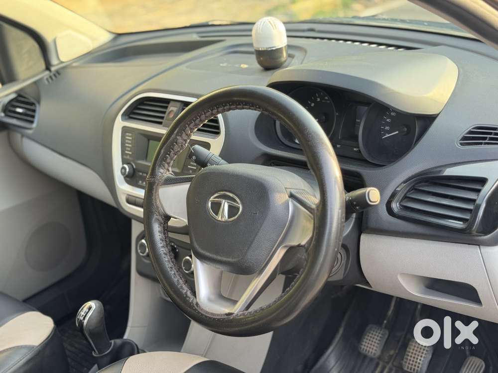 Tata Tiago 1.2 Revotron Xt Rhythm, 2016, Petrol
