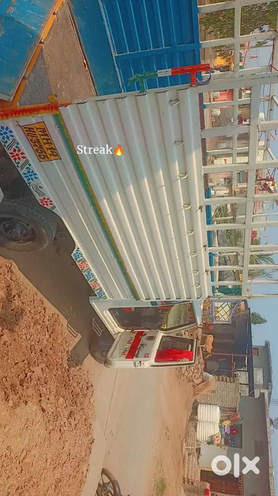 Bolero Maxitruck Mini Pic Up