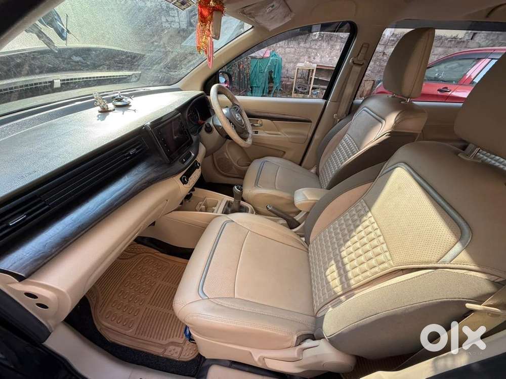 Maruti Suzuki Ertiga 2023 Petrol Well Maintained