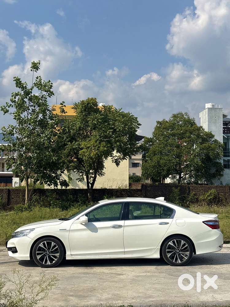 Honda Accord 2.0 Hybrid At Petrol, 2018, Petrol