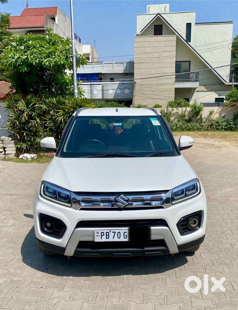 Maruti Suzuki Brezza 1.5 Zxi Smart Hybrid, 2021, Petrol