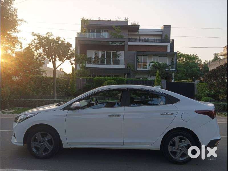 Hyundai Verna, 2022, Diesel