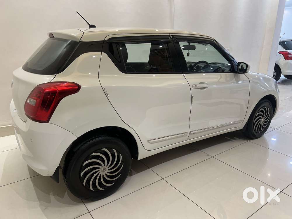 Maruti Suzuki Swift Vxi 1.2 Abs Bs-iv, 2022, Petrol