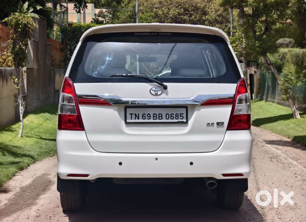 Toyota Innova 2.5 G (diesel) 7 Seater Bs Iv, 2016, Diesel