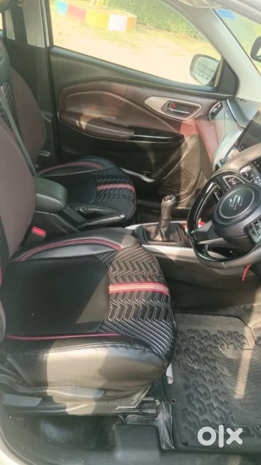 Maruti Suzuki Fronx Alpha 1.0l Turbo Mt Dual Tone, 2025, Petrol