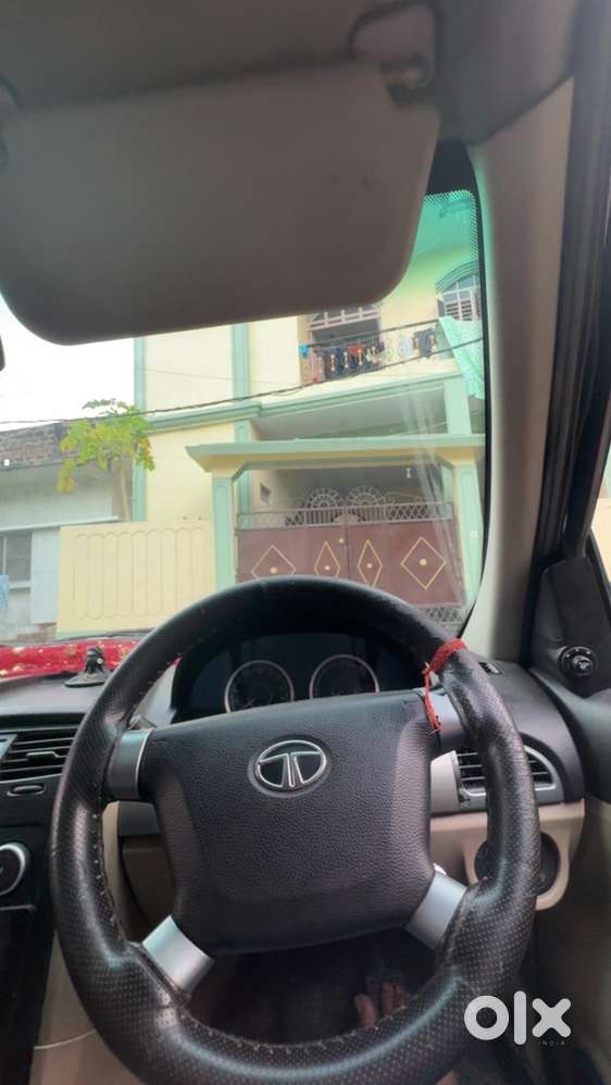 Tata Safari Storme 2015 Diesel 100000 Km Driven