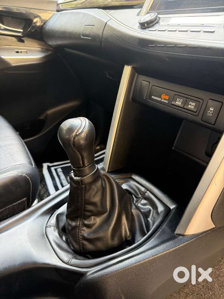 Toyota Innova Crysta Zx 2.4 Diesel 7 Seater, 2018