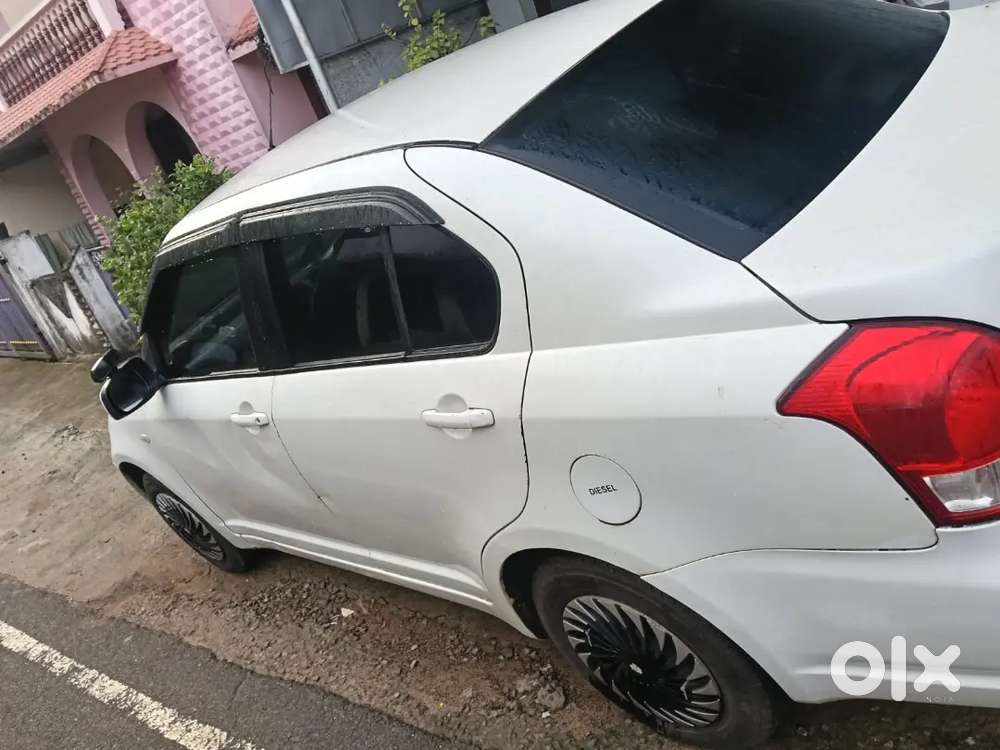 Maruti Suzuki Swift Dzire 2009