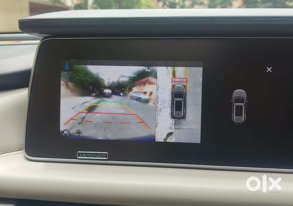 Mahindra Xuv700 2.2 Ax 7 Diesel Mt Luxury Pack Str, 2023, Diesel