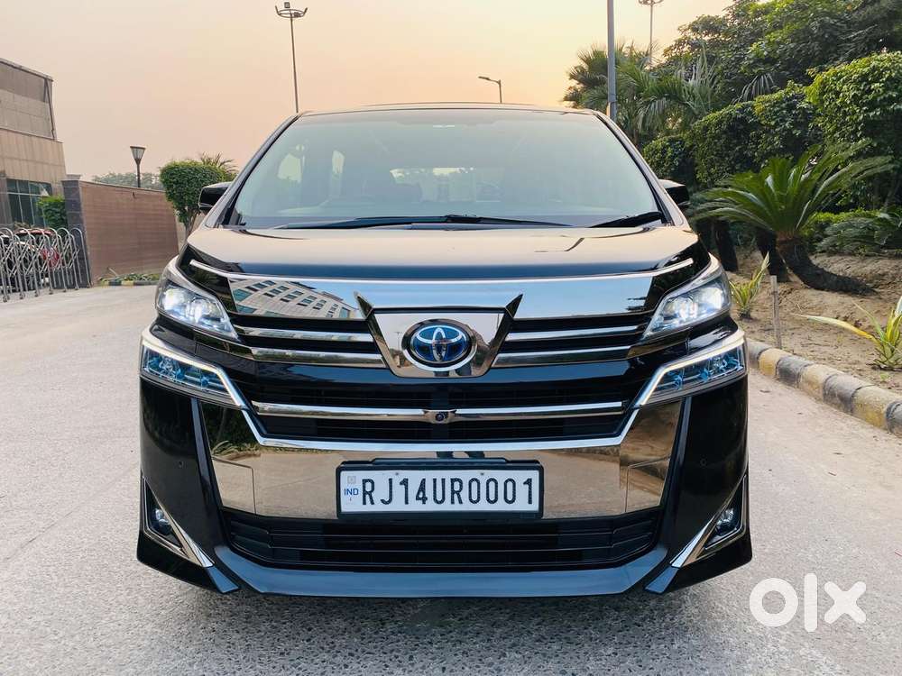 Toyota Vellfire Vip – Executive Lounge, 2023, Petrol