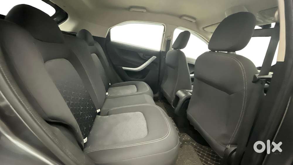 Tata Nexon 1.2 Revotron Xm, 2020, Petrol