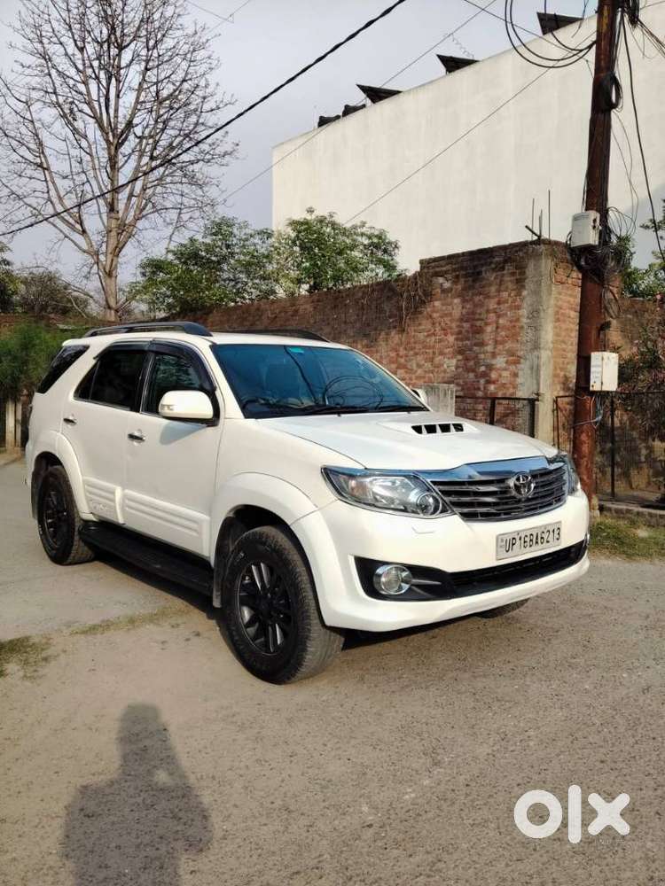 Toyota Fortuner 2011-2016 4x2 Manual, 2015, Diesel