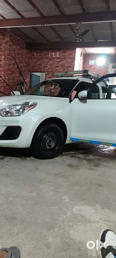 Maruti Suzuki Swift 2022 Cng & Hybrids 90000 Km Driven