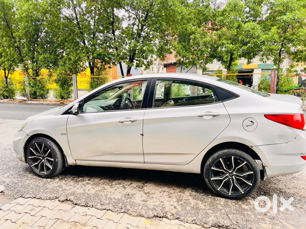 Hyundai Verna Diesel 2012