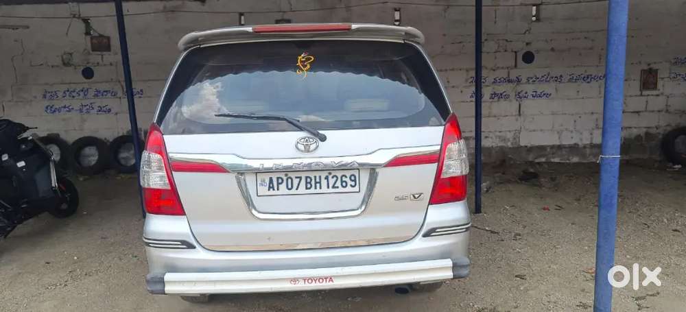 Toyota Innova 2.5 Vx 2013