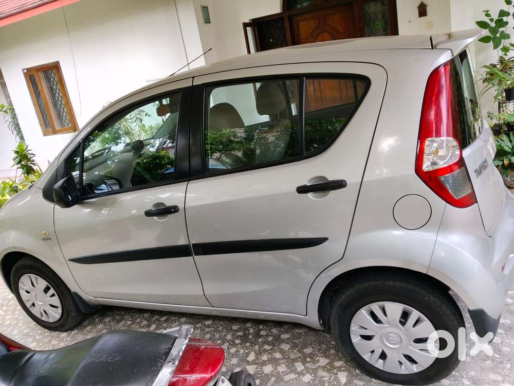 Maruti Suzuki Ritz Vxi, 2013, Petrol