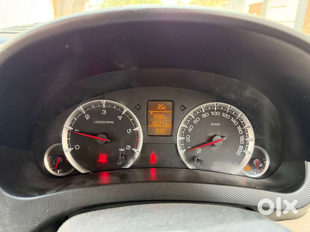 Maruti Suzuki Swift Dzire Zdi Bsiv, 2013, Diesel