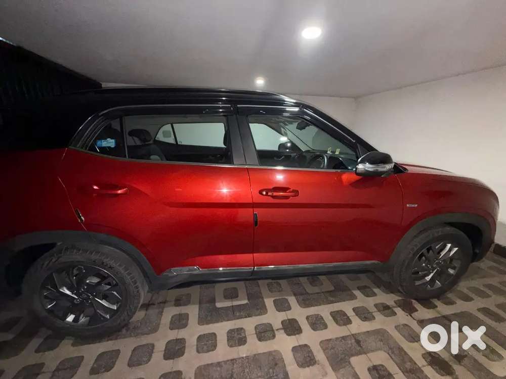 Hyundai Creta Top Model Automatic 13k Kms Runned With Service History