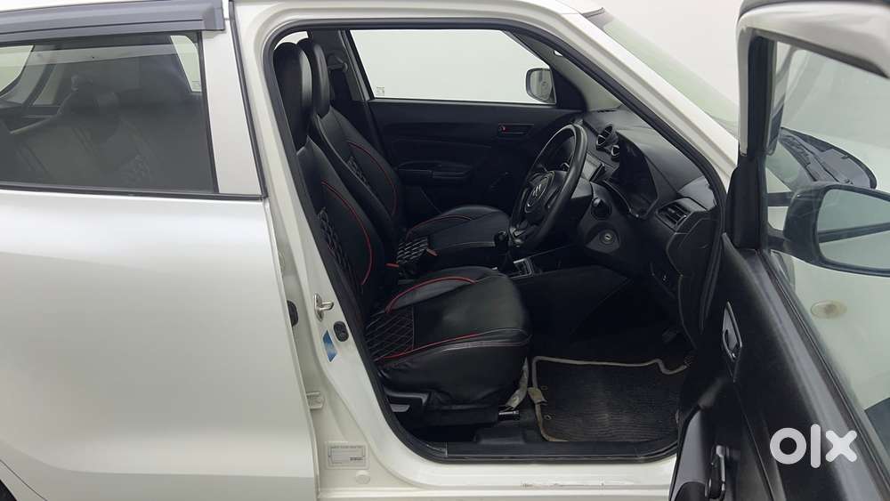 Maruti Suzuki Swift 1.3 Lxi, 2022, Petrol