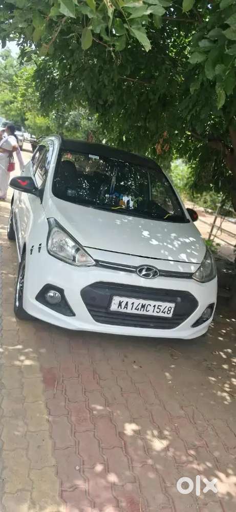 Hyundai Grand I10 Sportz 2015