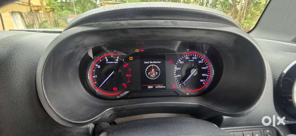 Mahindra Thar Lx Hard Top Diesel Mt 4wd, 2022, Diesel