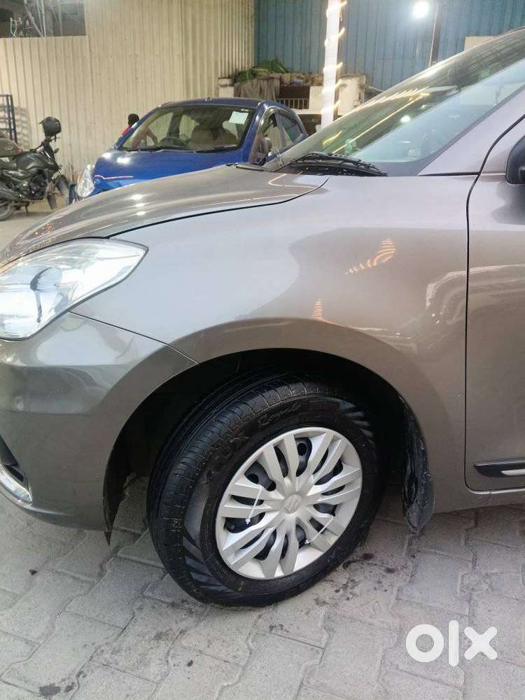 Maruti Suzuki Swift Dzire Vxi(o) Mt, 2023, Petrol
