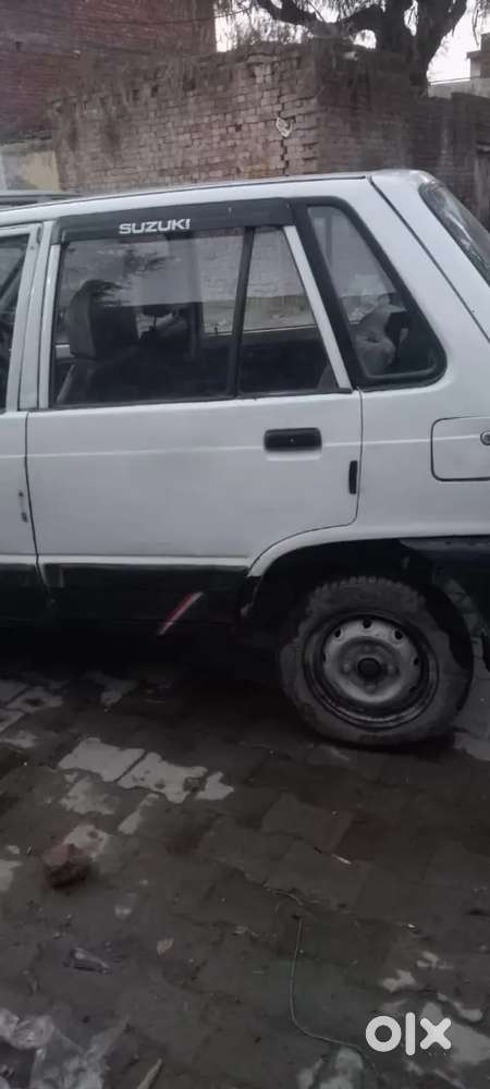 Maruti Suzuki 800 2009 Petrol Well Maintained