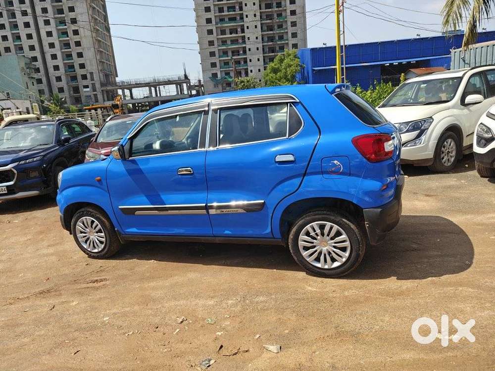 Maruti Suzuki S-presso Vxi Opt, 2021, Petrol