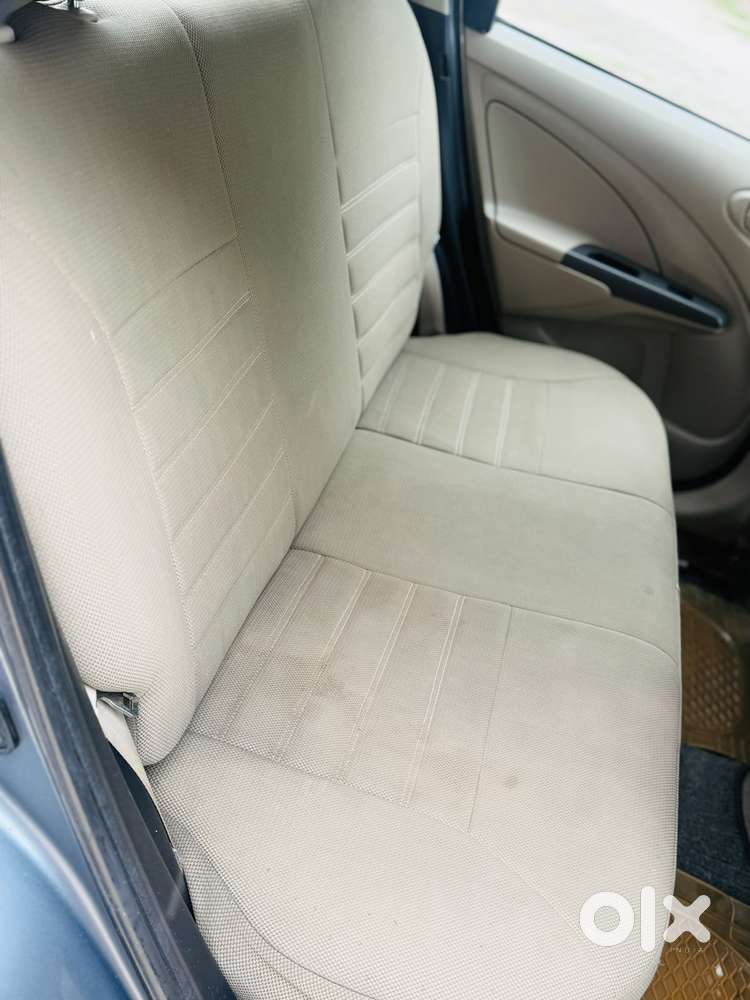 Toyota Etios Liva, 2015