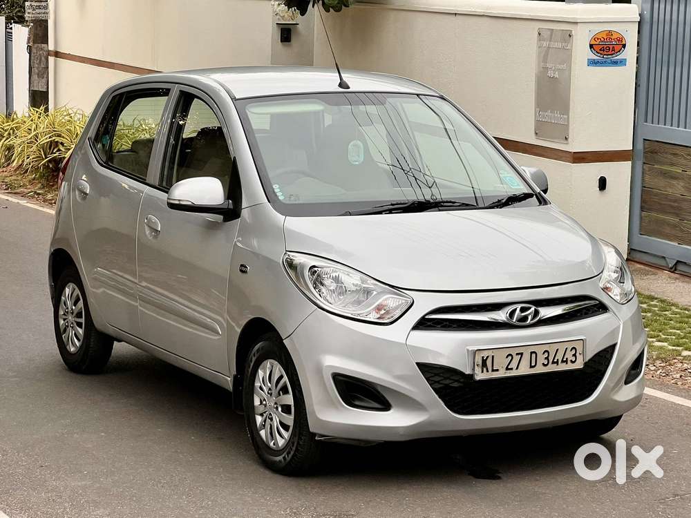 Hyundai I10 Sportz At, 2013, Petrol