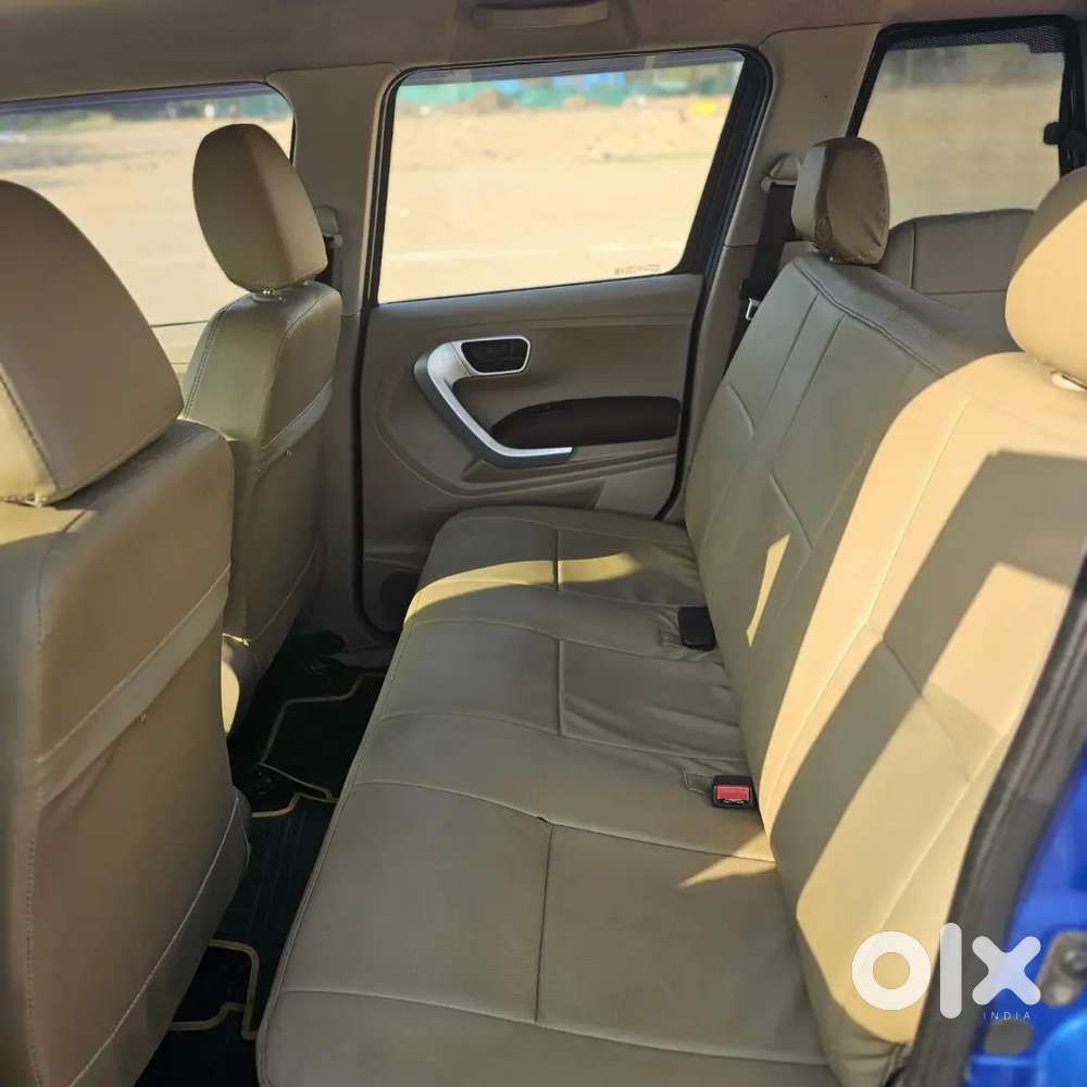 Mahindra Tuv 300 2016 Diesel Best In Class Average In Automatic Shift