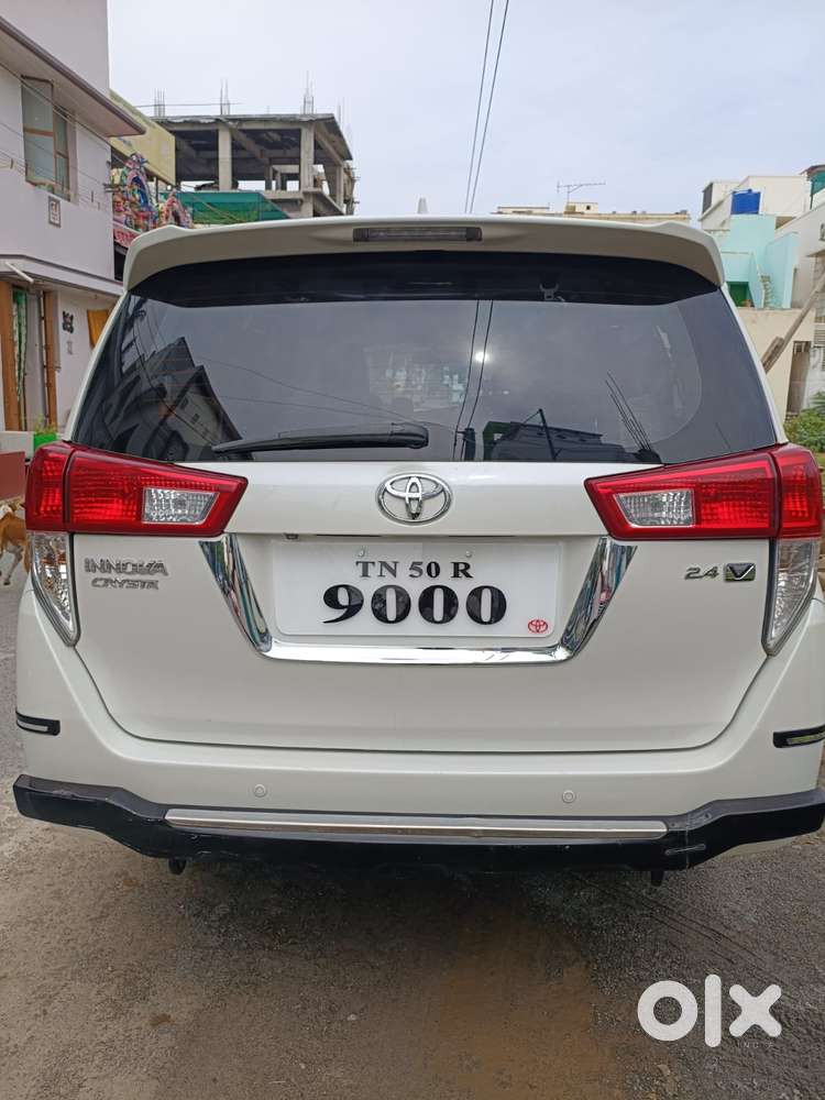 Toyota Innova Crysta 2.4 V, 2016, Diesel