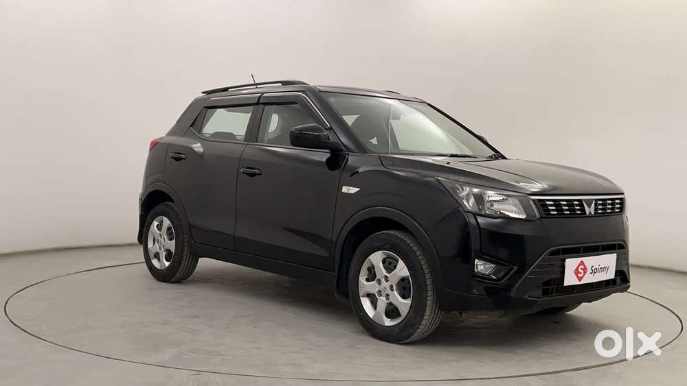 Mahindra Xuv300 W6, 2023, Petrol