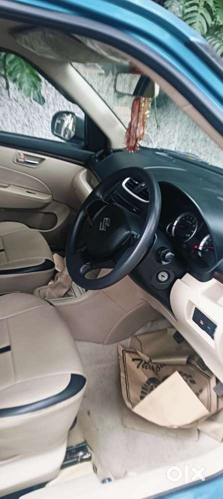 Maruti Suzuki Swift Dzire Vxi, 2013, Petrol