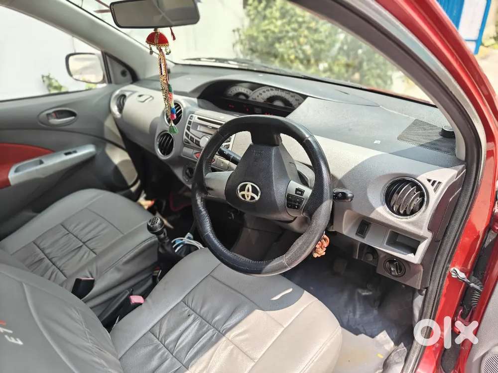 Toyota Etios 1.5 VX 2011