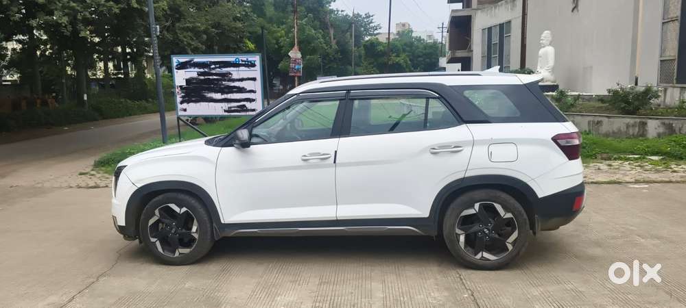 Hyundai Alcazar Platinum 7 Str 1.5 Diesel Adventure, 2023, Diesel
