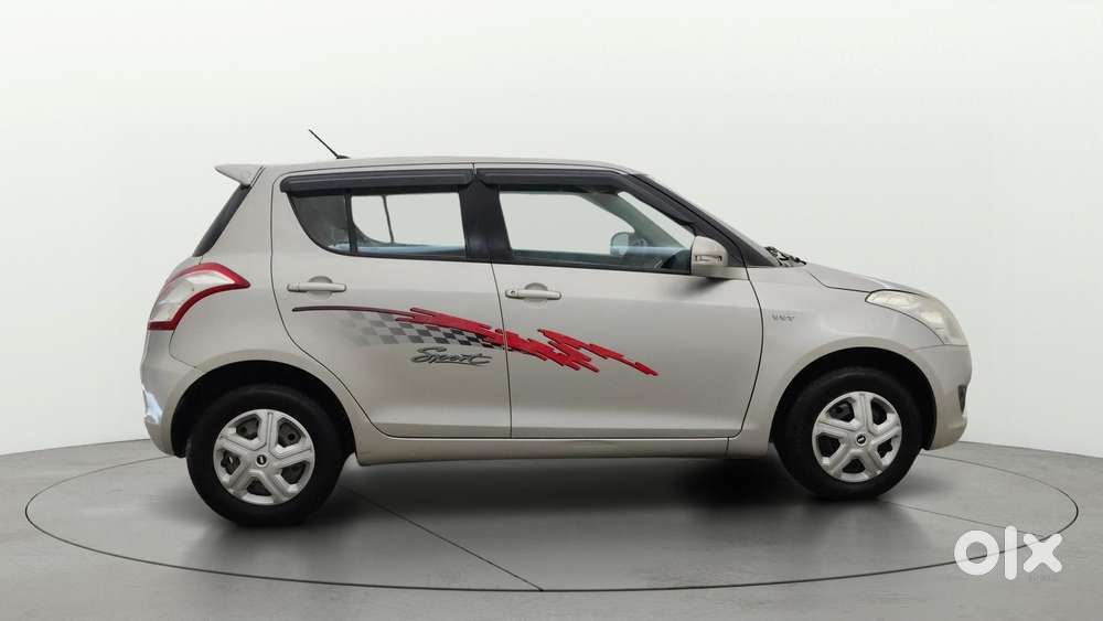 Maruti Suzuki Swift 2011-2014 Vxi, 2013, Petrol
