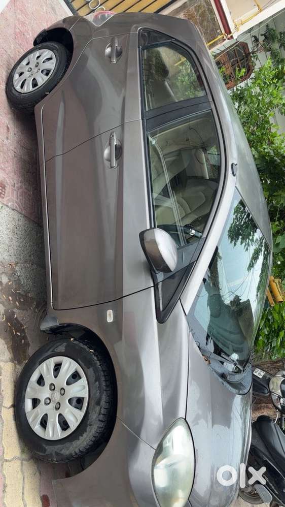 Honda Brio Petrol 2012