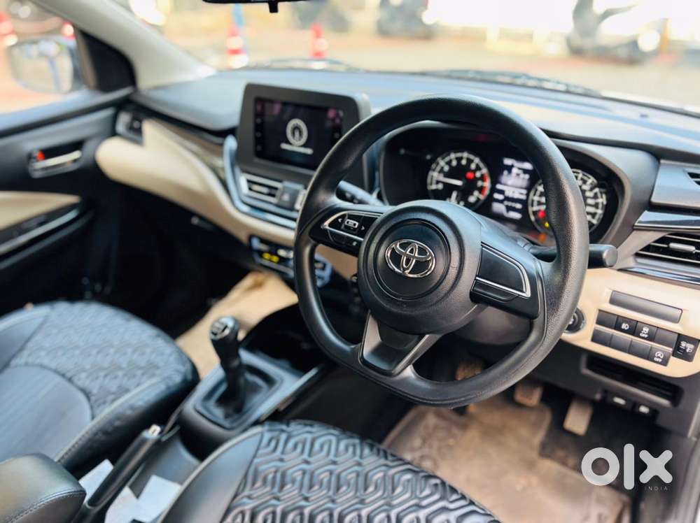 Toyota Glanza G Hybrid, 2023, Petrol