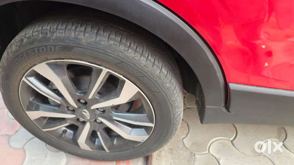 Mahindra Xuv300 W8 Amt Optional Diesel, 2019, Diesel
