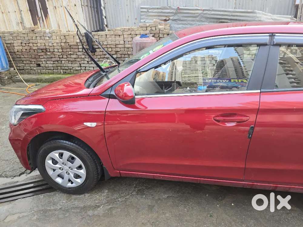 I20 On Sale, Not Much Running