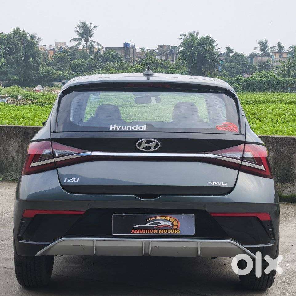 Hyundai I20 Sportz 1.2 Ivt, 2024, Petrol